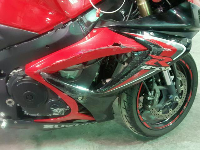 JS1GN7DA562113932 - 2006 SUZUKI GSX-R600 K RED photo 10