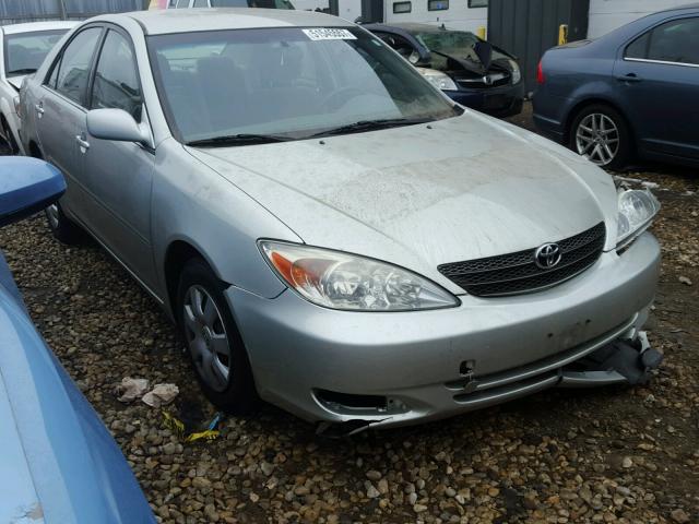 JTDBE32K630171964 - 2003 TOYOTA CAMRY LE SILVER photo 1