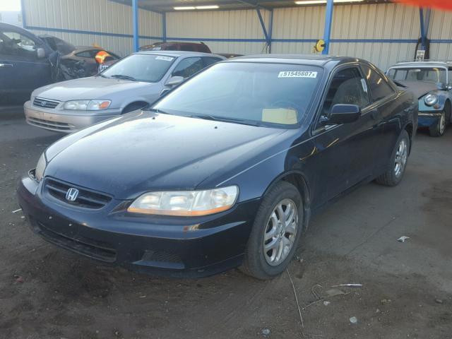 1HGCG22551A006614 - 2001 HONDA ACCORD EX BLACK photo 2