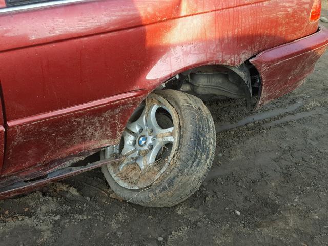 WBABN53461JU31683 - 2001 BMW 330 CI RED photo 10