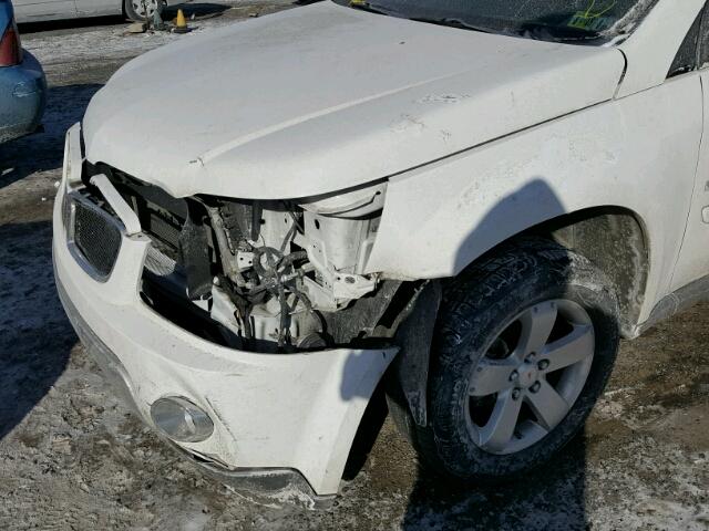 2CKDL33F886315814 - 2008 PONTIAC TORRENT WHITE photo 10