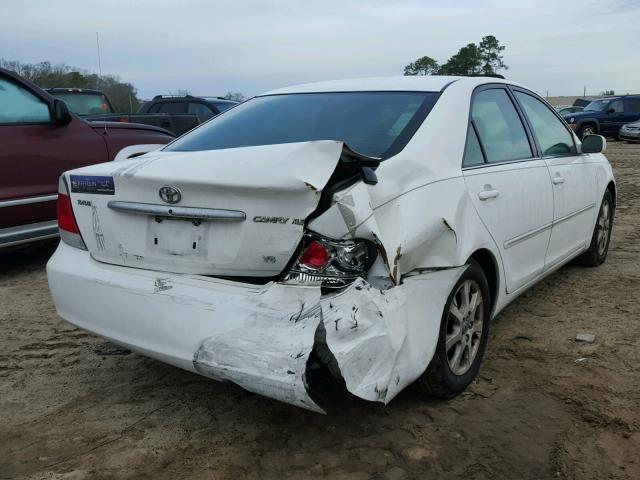 4T1BF30K35U087981 - 2005 TOYOTA CAMRY LE WHITE photo 4