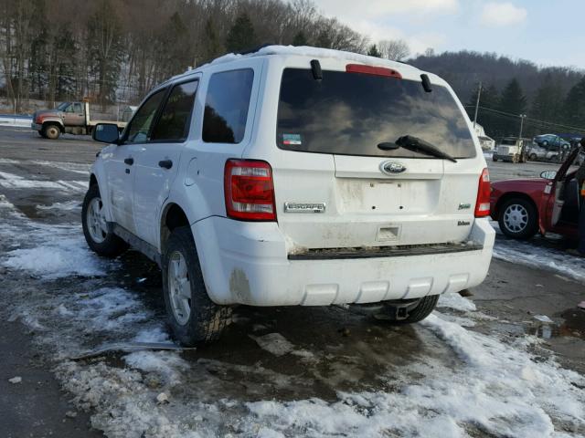 1FMCU9DG5CKB68699 - 2012 FORD ESCAPE XLT WHITE photo 3