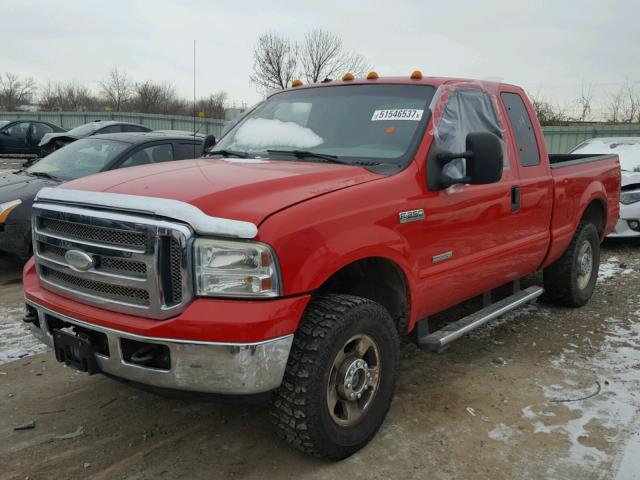 1FTSX21P77EA32324 - 2007 FORD F250 SUPER RED photo 2