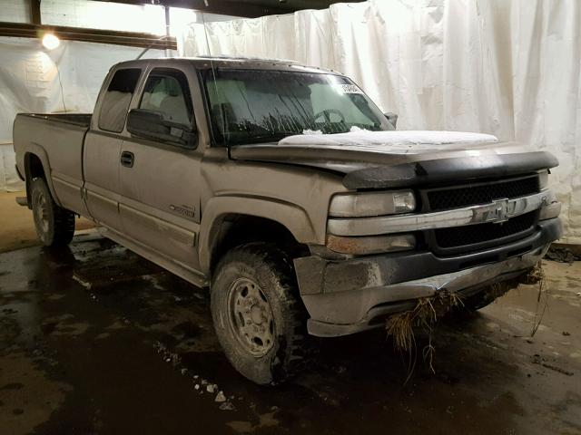 1GCHK29132E118523 - 2002 CHEVROLET SILVERADO SILVER photo 1