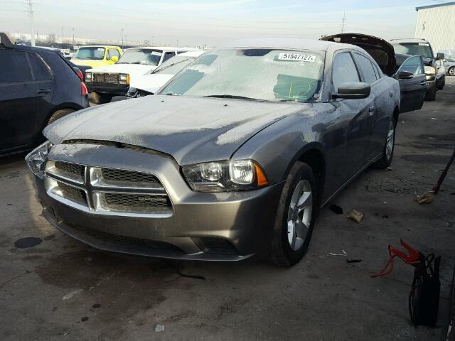 2B3CL3CG6BH549944 - 2011 DODGE CHARGER GRAY photo 2