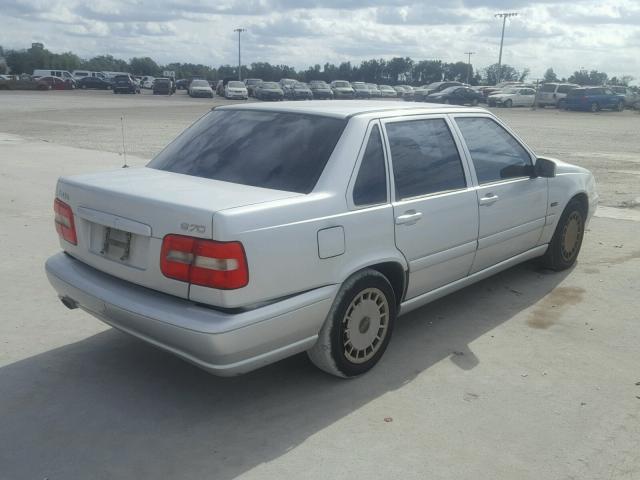 YV1LS5530W1418417 - 1998 VOLVO S70 SILVER photo 4