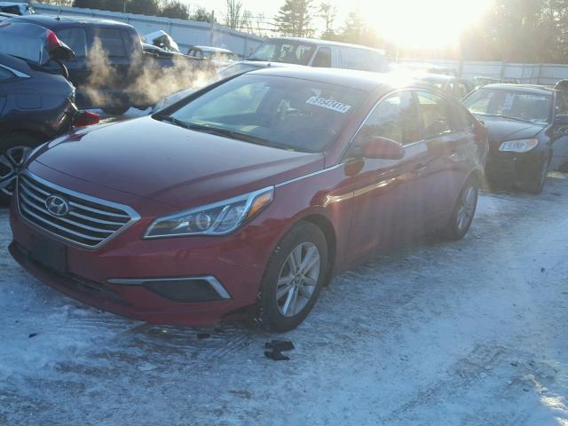 5NPE24AF4GH339982 - 2016 HYUNDAI SONATA SE RED photo 2