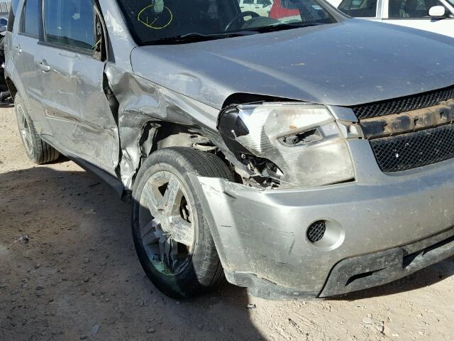 2CND133F386306652 - 2008 CHEVROLET EQUINOX LT SILVER photo 9