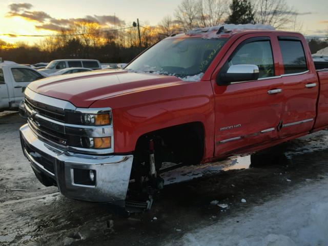 1GC2KWEG4JZ123910 - 2018 CHEVROLET SILVERADO RED photo 9