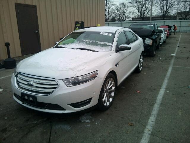 1FAHP2F87DG133512 - 2013 FORD TAURUS LIM WHITE photo 2