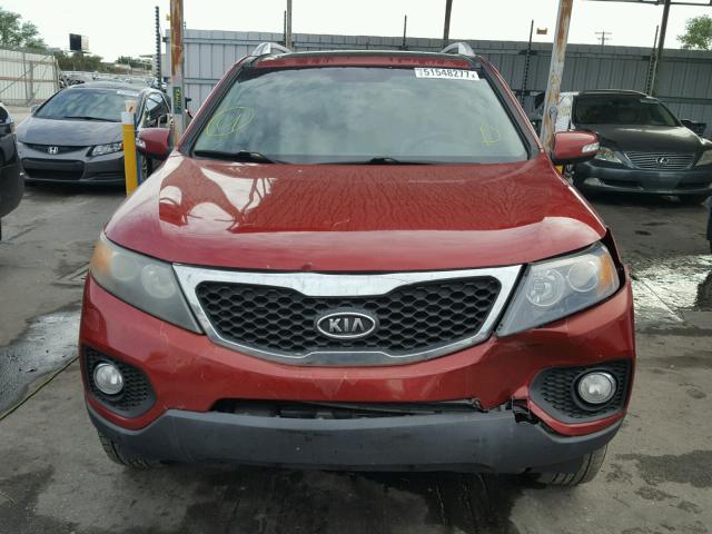 5XYKU4A25BG023193 - 2011 KIA SORENTO EX RED photo 9