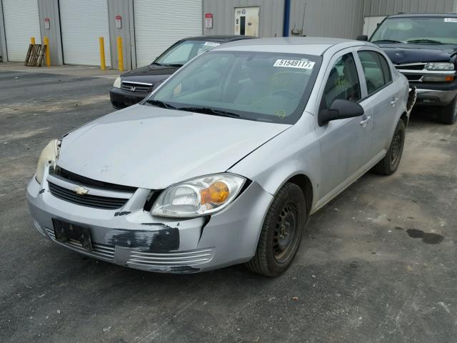 1G1AK58F387308389 - 2008 CHEVROLET COBALT LS SILVER photo 2