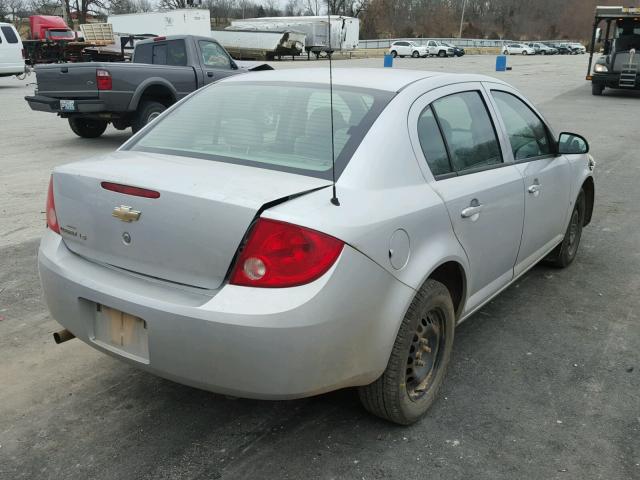 1G1AK58F387308389 - 2008 CHEVROLET COBALT LS SILVER photo 4