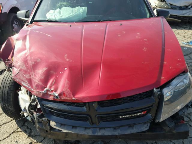 1C3CDZABXEN227779 - 2014 DODGE AVENGER SE RED photo 7