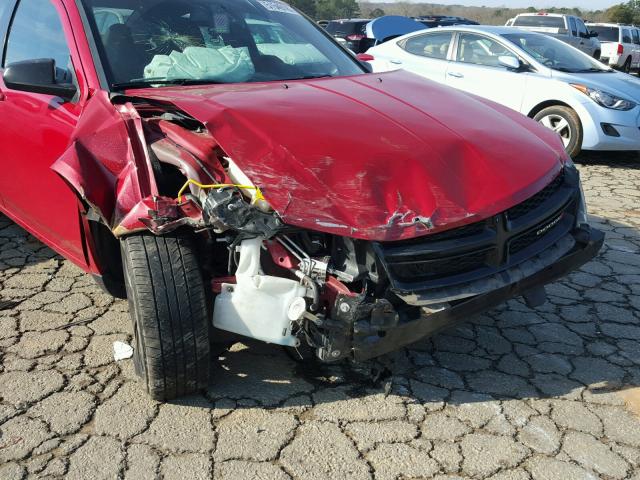 1C3CDZABXEN227779 - 2014 DODGE AVENGER SE RED photo 9