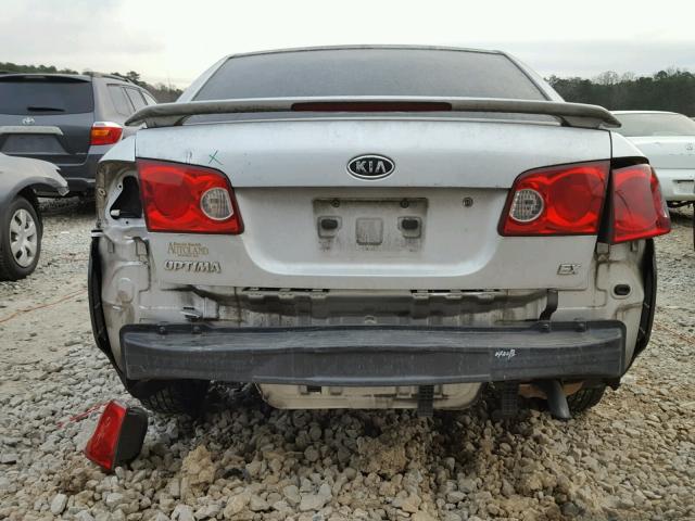 KNAGE123775159122 - 2007 KIA OPTIMA LX SILVER photo 9