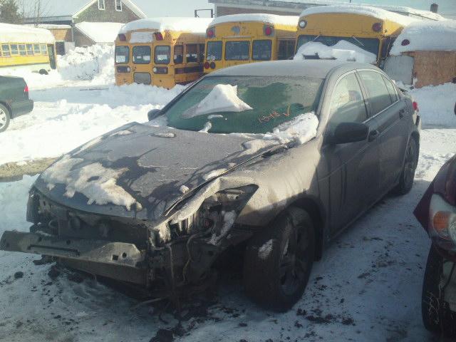 1HGCP2F69CA026936 - 2012 HONDA ACCORD SE GRAY photo 2