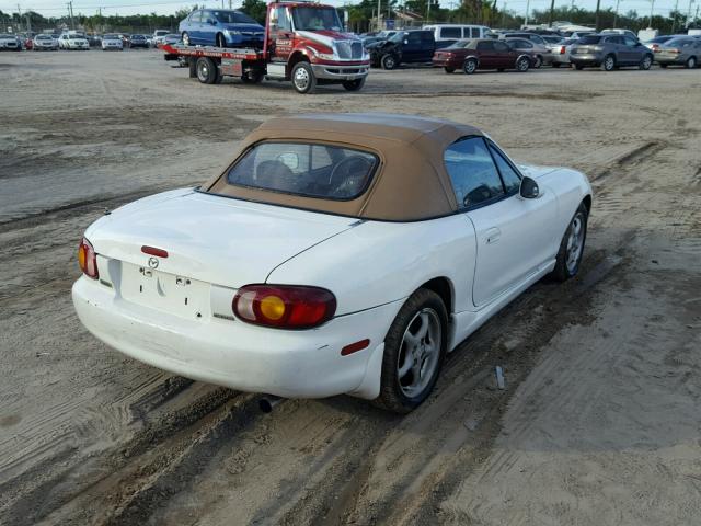 JM1NB3537X0126693 - 1999 MAZDA MX-5 MIATA WHITE photo 4