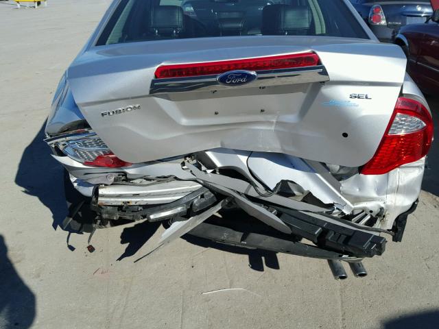 3FAHP0JA3CR347452 - 2012 FORD FUSION SEL SILVER photo 9