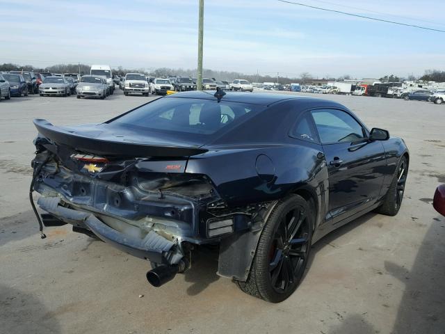 2G1FE1E37E9299285 - 2014 CHEVROLET CAMARO LS BLUE photo 4