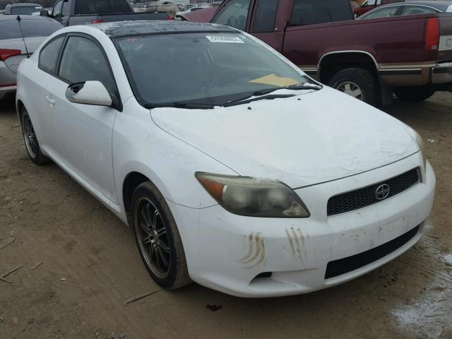 JTKDE177770146927 - 2007 TOYOTA SCION TC WHITE photo 1