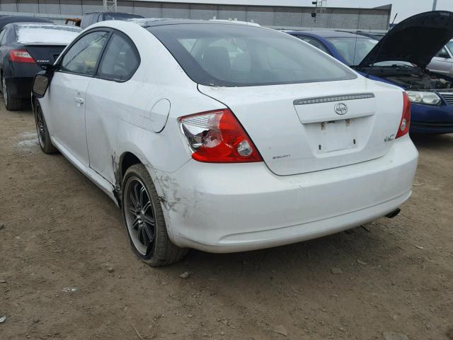 JTKDE177770146927 - 2007 TOYOTA SCION TC WHITE photo 3