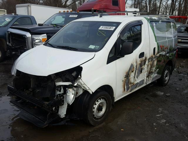 3N6CM0KN8EK702395 - 2014 NISSAN NV200 2.5S WHITE photo 2