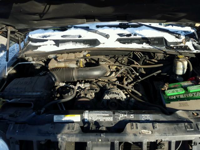 1J8GL38K55W669763 - 2005 JEEP LIBERTY RE BLACK photo 7