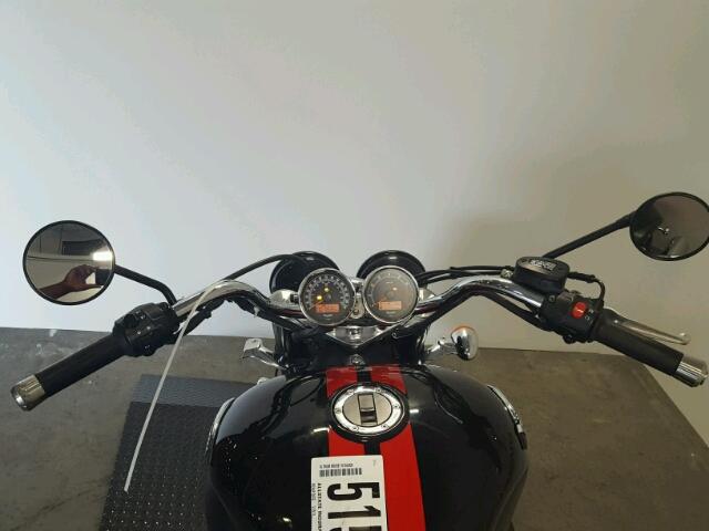 SMTC02L49GJ730180 - 2016 TRIUMPH MOTORCYCLE ROCKET III BLACK photo 8