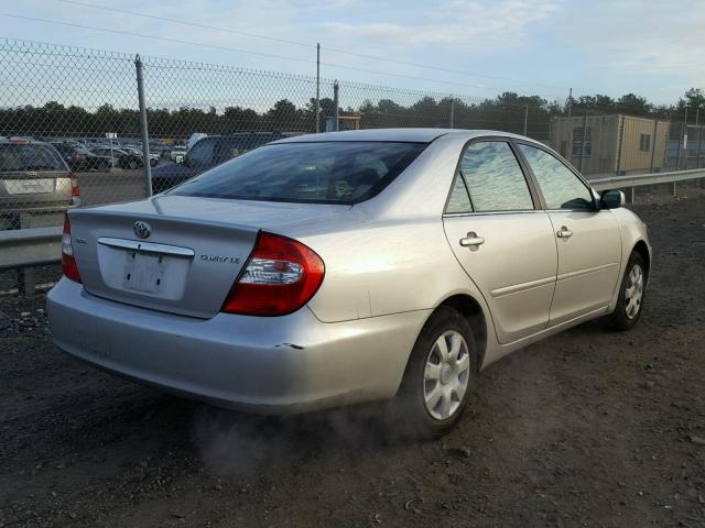 4T1BE32K44U827262 - 2004 TOYOTA CAMRY LE GRAY photo 4