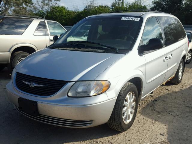 2C4GP74L23R233640 - 2003 CHRYSLER TOWN & COU Gümüş foto 2