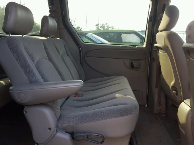 2C4GP74L23R233640 - 2003 CHRYSLER TOWN & COU Gümüş foto 6