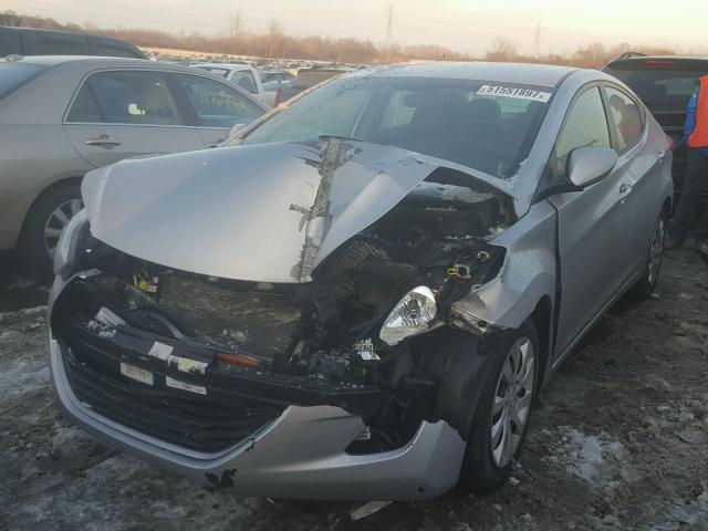 5NPDH4AE5DH201607 - 2013 HYUNDAI ELANTRA GL SILVER photo 2