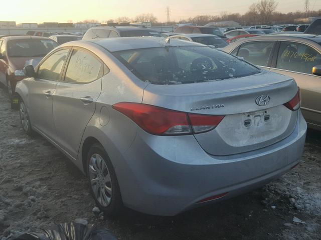 5NPDH4AE5DH201607 - 2013 HYUNDAI ELANTRA GL SILVER photo 3