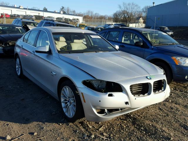 WBAFU7C50BC780451 - 2011 BMW 535 XI Gümüş fotoğraf 1