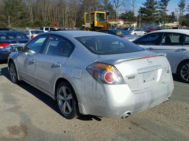 1N4BL21E58C167931 - 2008 NISSAN ALTIMA 3.5 SILVER photo 3