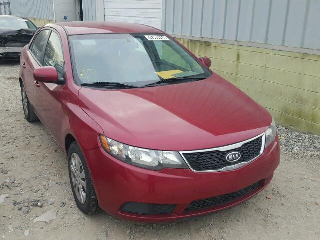 KNAFU4A21B5390373 - 2011 KIA FORTE EX RED photo 1