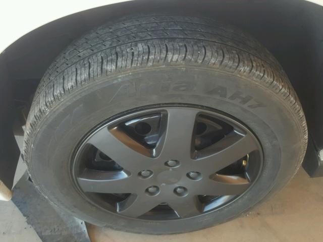 2G1WF55E429227624 - 2002 CHEVROLET IMPALA 白色 照片 9