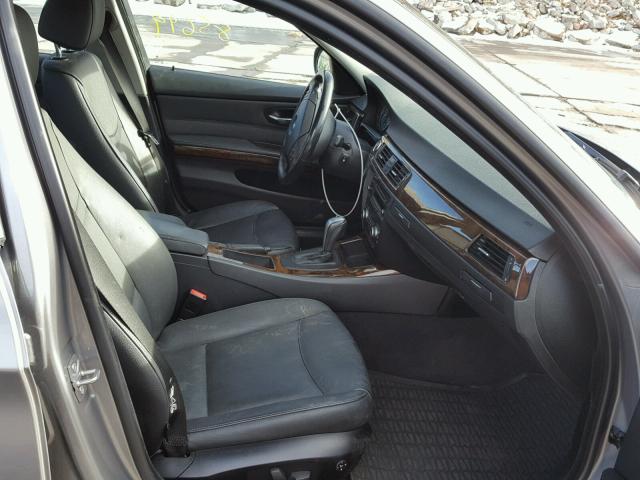 WBAPK73539A456846 - 2009 BMW 328 XI GRAY photo 5