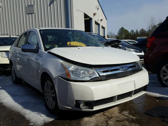 1FAHP3HN9AW211833 - 2010 FORD FOCUS SEL WHITE photo 1