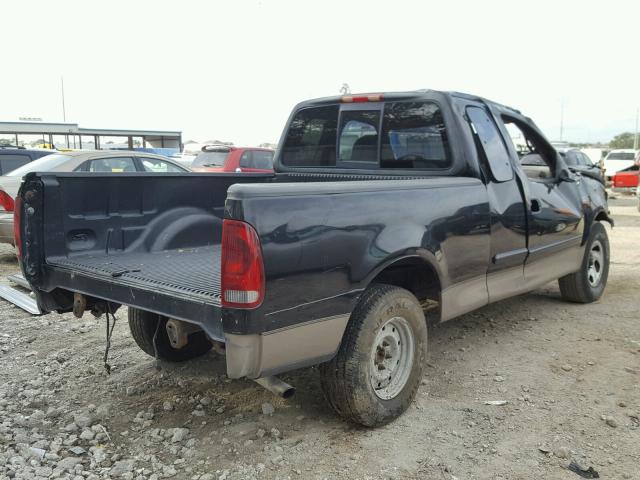 1FTRX17262NA25619 - 2002 FORD F150 BLACK photo 4