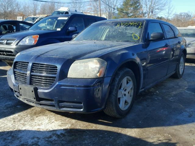 2D4FV48V05H526573 - 2005 DODGE MAGNUM SXT BLUE photo 2