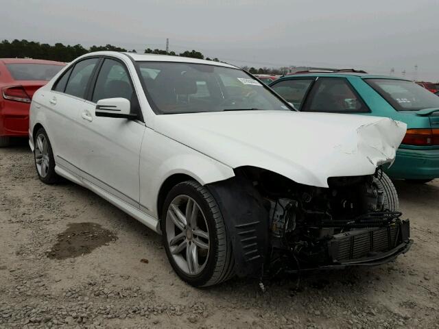 WDDGF4HB7EG228897 - 2014 MERCEDES-BENZ C 250 WHITE photo 1