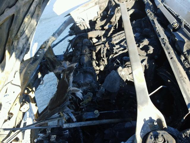 4T1BF32KX3U058309 - 2003 TOYOTA CAMRY LE BLUE photo 7