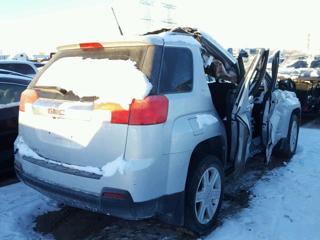 2CTALSECXB6202563 - 2011 GMC TERRAIN SL SILVER photo 4