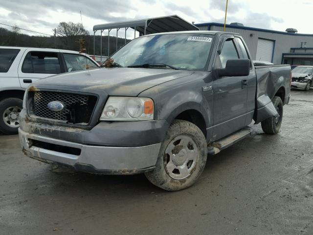 1FTRF12W46NB69978 - 2006 FORD F150 GRAY photo 2