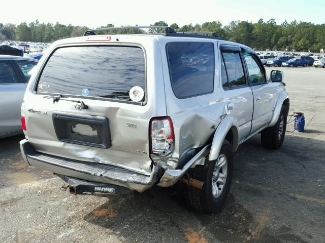 JT3GN86R310211218 - 2001 TOYOTA 4RUNNER SR SILVER photo 4