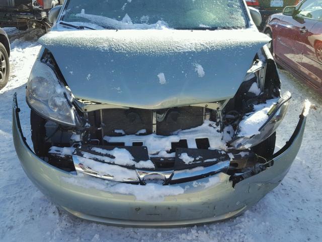 5TDBA22C66S067703 - 2006 TOYOTA SIENNA XLE GREEN photo 7