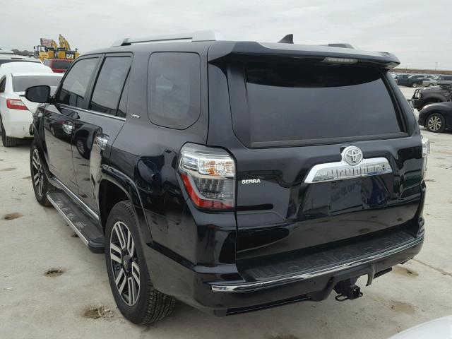 JTEBU5JR0H5453987 - 2017 TOYOTA 4RUNNER SR BLACK photo 3